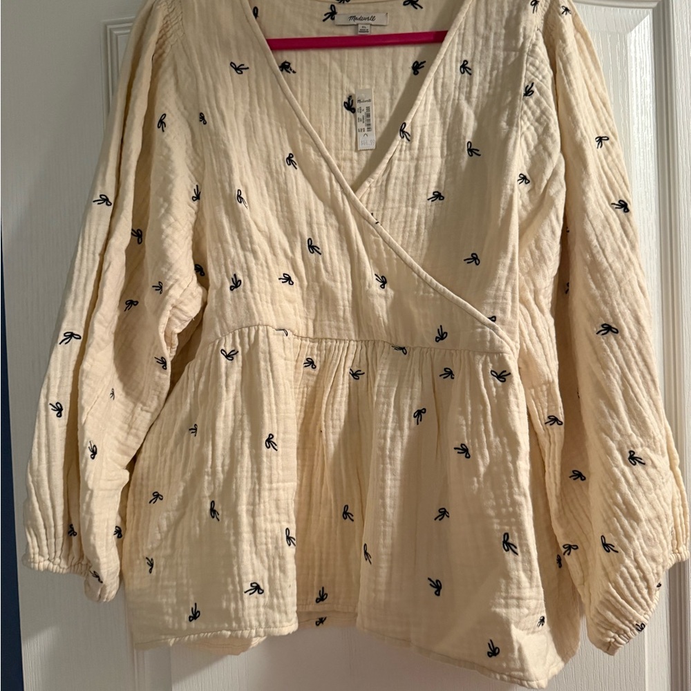 Cream Peasant Blouse with Black Embroidery NWT Madewell Bows XL